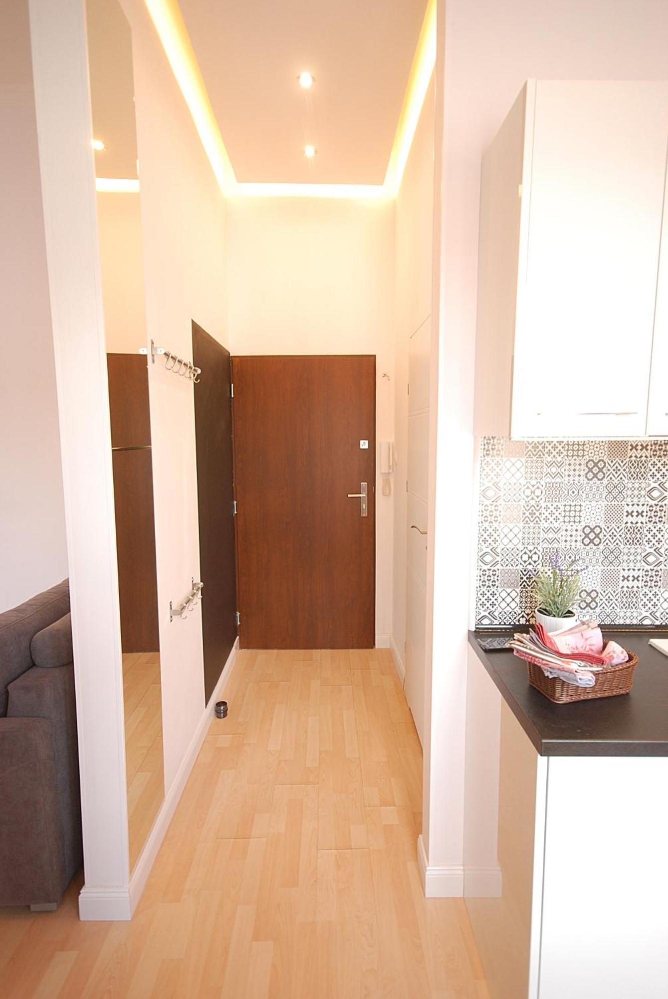 Nowy Apartament Wilcza Warschau Exterior foto